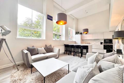 2 bedroom flat to rent, Broomhill Avenue, Glasgow G11