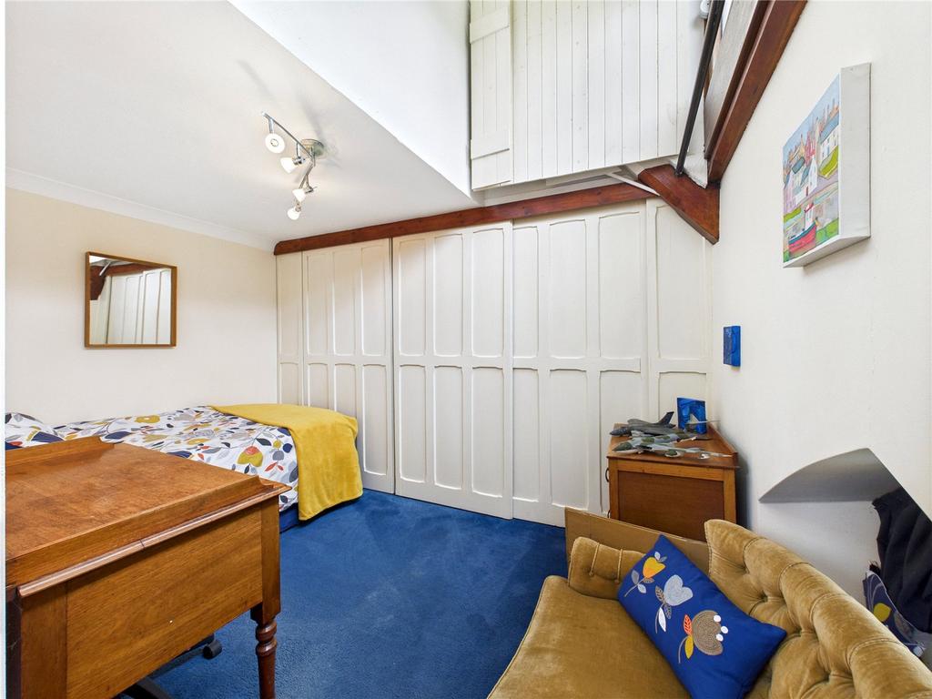 Picture No. 04