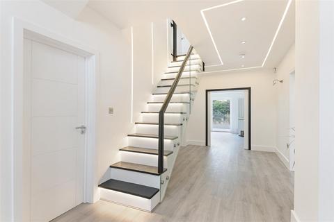 6 bedroom detached house for sale, Southway, Carshalton Beeches