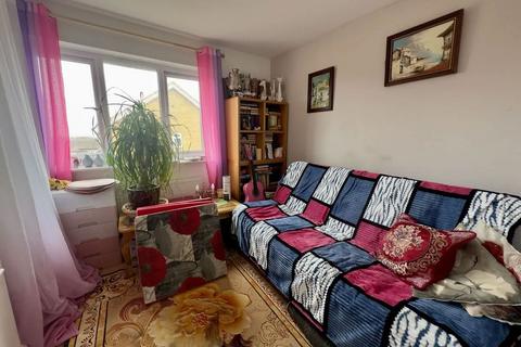 undefined, Richmond Drive, Gravesend, Kent, DA12 4DJ