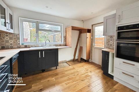 5 bedroom detached house for sale, Chatsworth Avenue, Shanklin, Isle of Wight