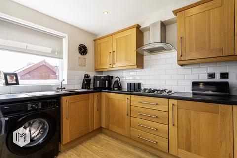 2a Copthorne Walk, Tottington, Bury, BL8 3JX