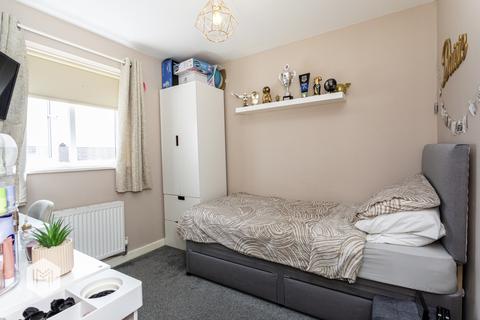 2a Copthorne Walk, Tottington, Bury, BL8 3JX
