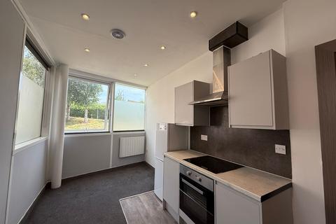 2 bedroom apartment to rent, Lime Tree Way, Chineham, Basingstoke