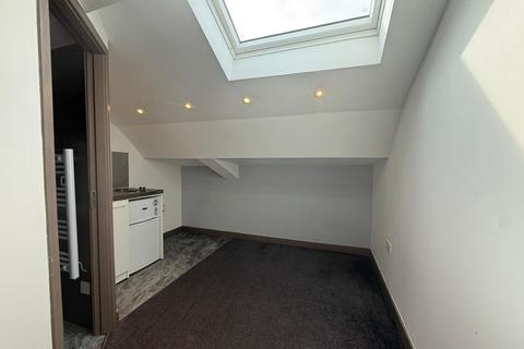 undefined, Lime Tree Way, Chineham, Basingstoke