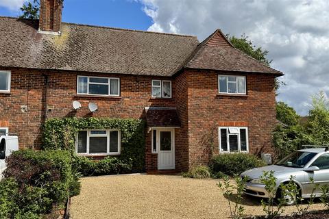 2 bedroom ground floor flat for sale, Milford