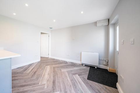 undefined, Normandy Street, Hampshire GU34