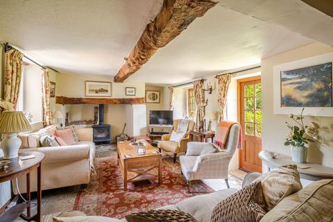 4 bedroom detached house for sale, Parkers Lane, Kington Langley