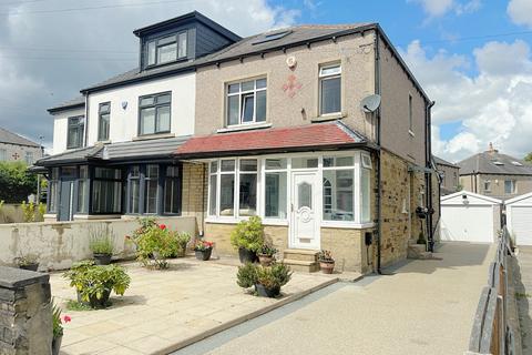 Lindley Drive, Off Poplar Grove, Bradford, BD7