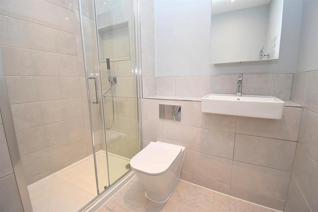 Ensuite - 10.JPG