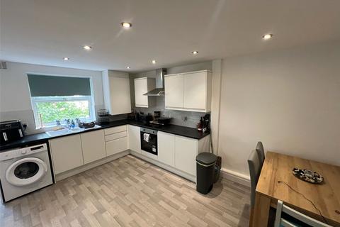 2 bedroom terraced house for sale, Huddersfield Road, Stalybridge, Greater Manchester, SK15