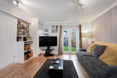 19 Sunland Avenue, Bexleyheath, DA6 8LP
