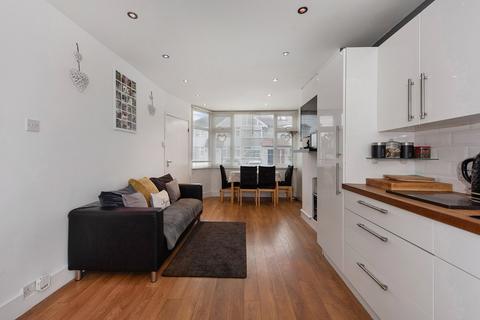 19 Sunland Avenue, Bexleyheath, DA6 8LP