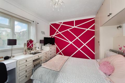 19 Sunland Avenue, Bexleyheath, DA6 8LP