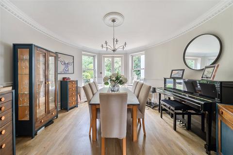 7 bedroom detached house for sale, Heatherset Close, Esher, KT10