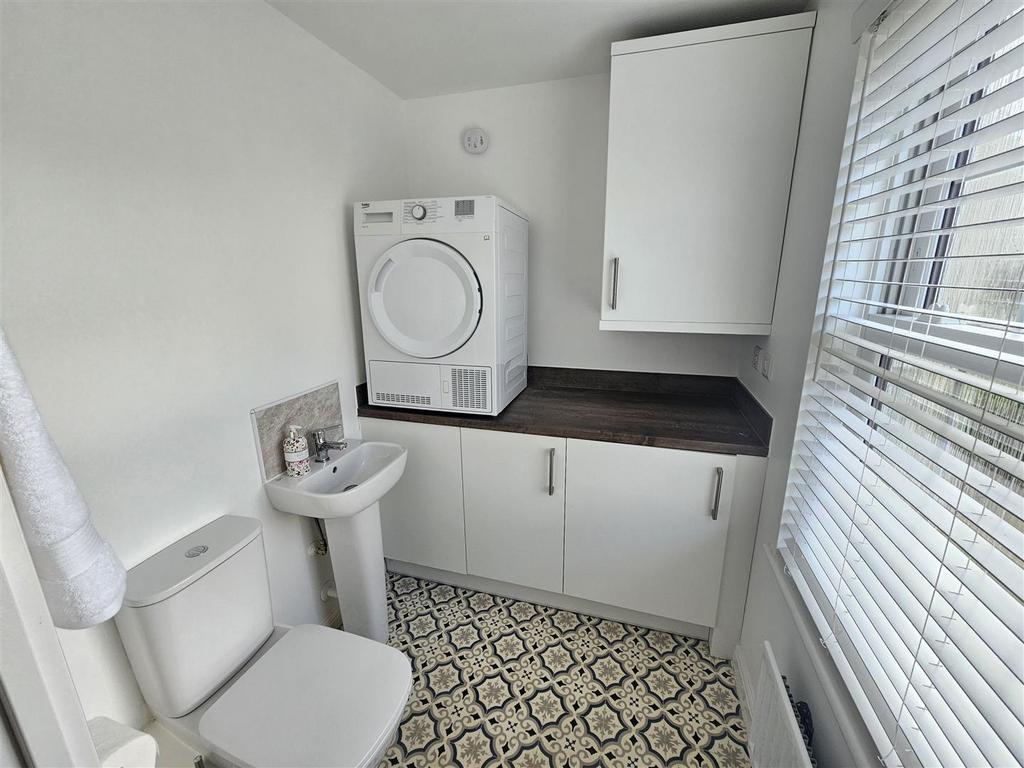 Utility Room.jpg