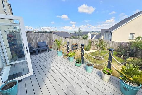 4 bedroom end of terrace house for sale, Staple Tor Road, Tavistock