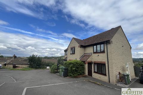 2 bedroom terraced house to rent, Dursley GL11