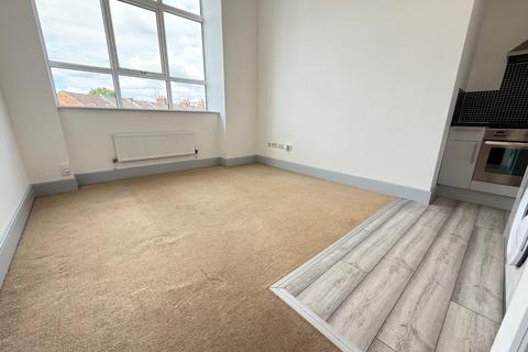 undefined, Artizan Road, Northampton NN1