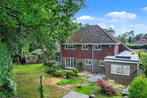 4 bedroom detached house for sale, Tudor Close, Grayshott, Hindhead, Surrey, GU26