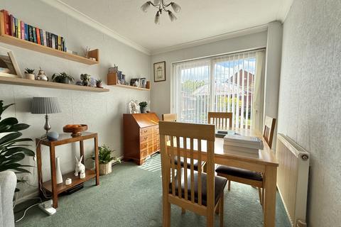 3 bedroom terraced house for sale, Wentworth Gardens, St Thomas, EX4