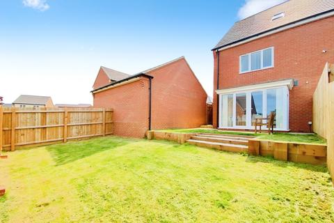 3 bedroom semi-detached house for sale, Redlands Road, Thorpebury in the Limes, Barkby, LE7