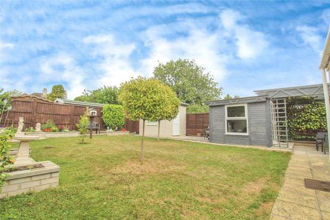 15 Heddington Close, Trowbridge, BA14 0LH
