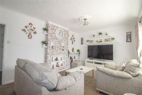 15 Heddington Close, Trowbridge, BA14 0LH
