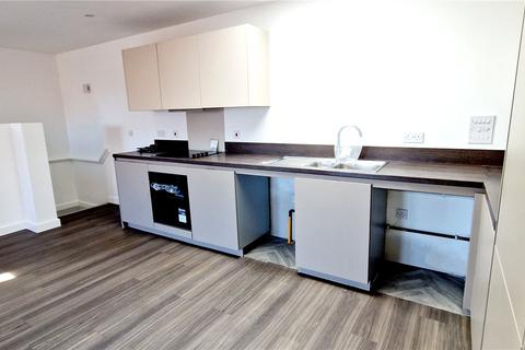 2 bedroom flat to rent, Whitworth Close, Gravesend DA11