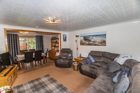 3 bedroom semi-detached house for sale, Elzy Road, Staxigoe, Wick, Highland. KW1 4QU