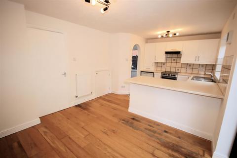 14 Lorimer Close, Luton, LU2 7RL