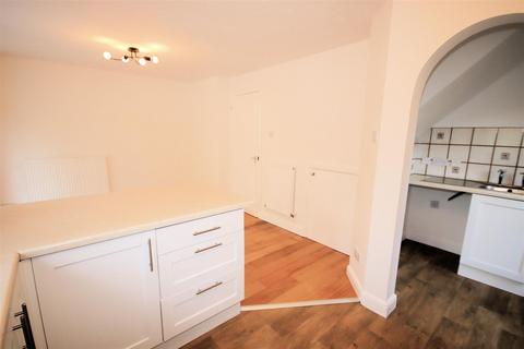 14 Lorimer Close, Luton, LU2 7RL