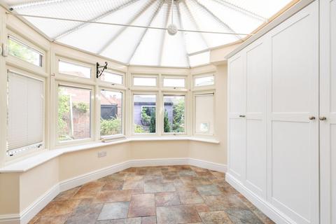 3 bedroom end of terrace house for sale, Orchard Dean, Alresford, SO24