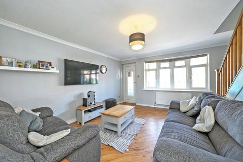 31 Coulter Grove, Perton, Wolverhampton, WV6 7UA