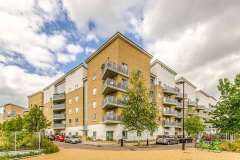 8 Clock View Crescent, London, N7 9GP