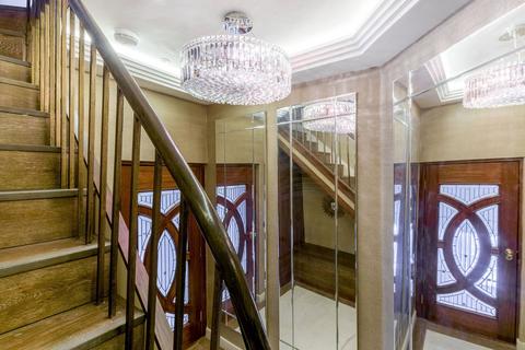 4 bedroom flat for sale, Stanhope Place, Hyde Park Estate, London, W2