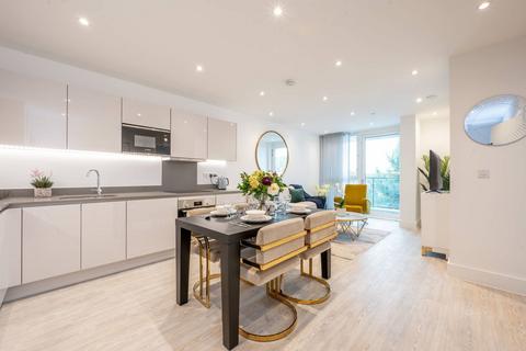 undefined, Easton Lodge, Hanwell W7