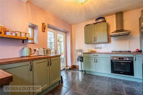 33 Dirker Drive, Marsden, Huddersfield, HD7 6AP