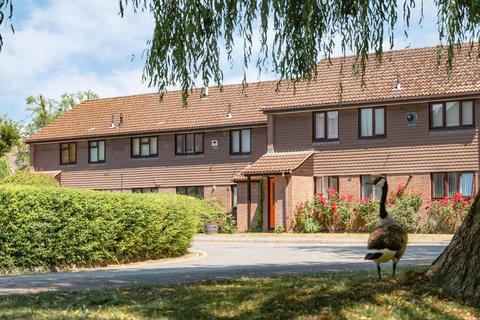 4 Broadwater, Berkhamsted, HP4 2AH
