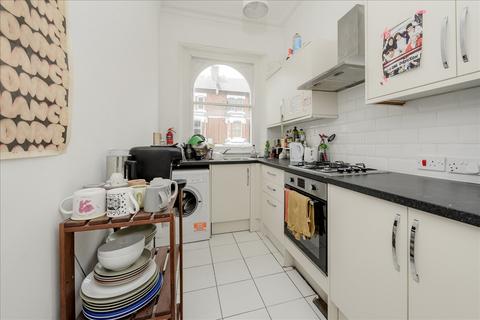 4 bedroom duplex for sale, Ormiston Grove, Shepherd's Bush W12