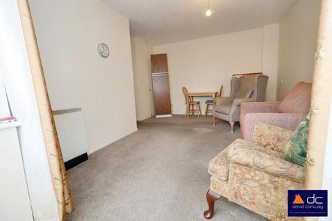 undefined, Rayners Lane, Harrow, ., Middlesex, HA2 9TJ
