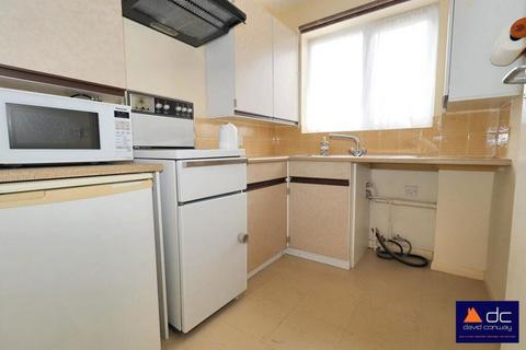 undefined, Rayners Lane, Harrow, ., Middlesex, HA2 9TJ
