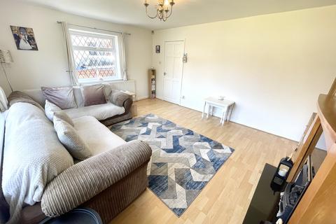 13 Bancroft Close, Bredbury, Stockport, SK6 2HB
