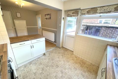 13 Bancroft Close, Bredbury, Stockport, SK6 2HB
