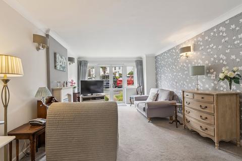 2 bedroom retirement property for sale, Bedford Road, Hitchin, SG5