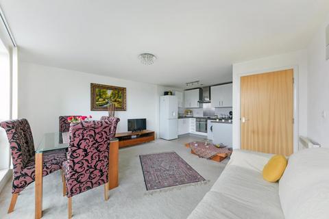 1 bedroom flat to rent, Admiral House, Nine Elms, London, SW8
