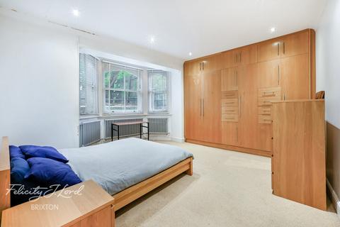 3 bedroom flat for sale, Effra Road, LONDON