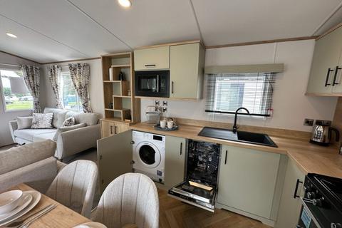 2 bedroom park home for sale, Trevella Holiday Park