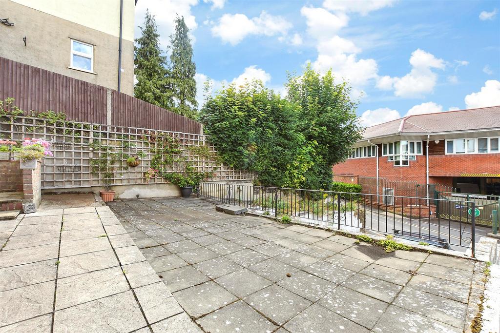 Patio / Decking