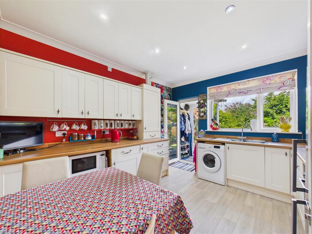 Breakfast Kitchen